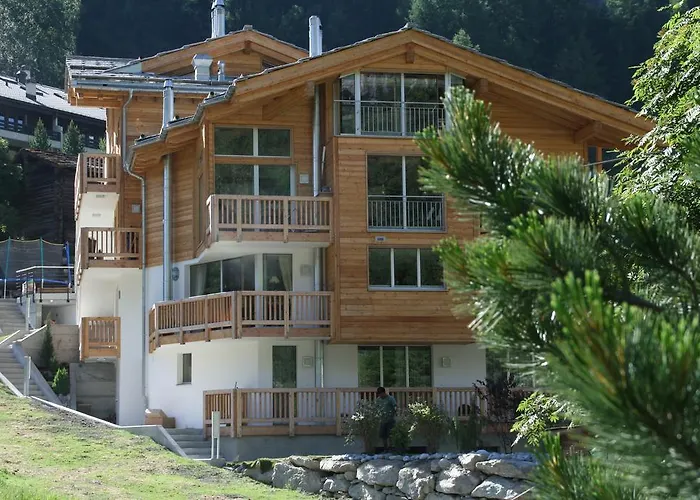 Daire Arctis - Lea Zermatt